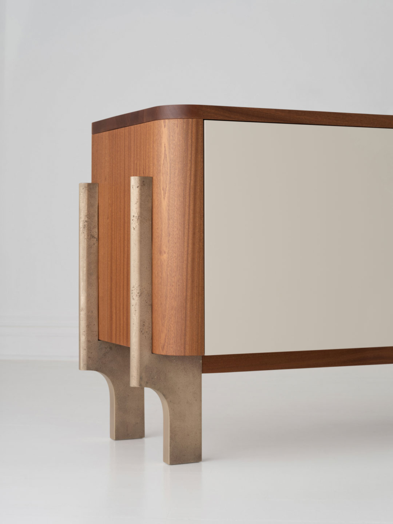 Wood coffee table inside of a woodworking shop with wood chisels in front of it. Wood table finished with Osmo Polyx®-Oil 3044 Raw