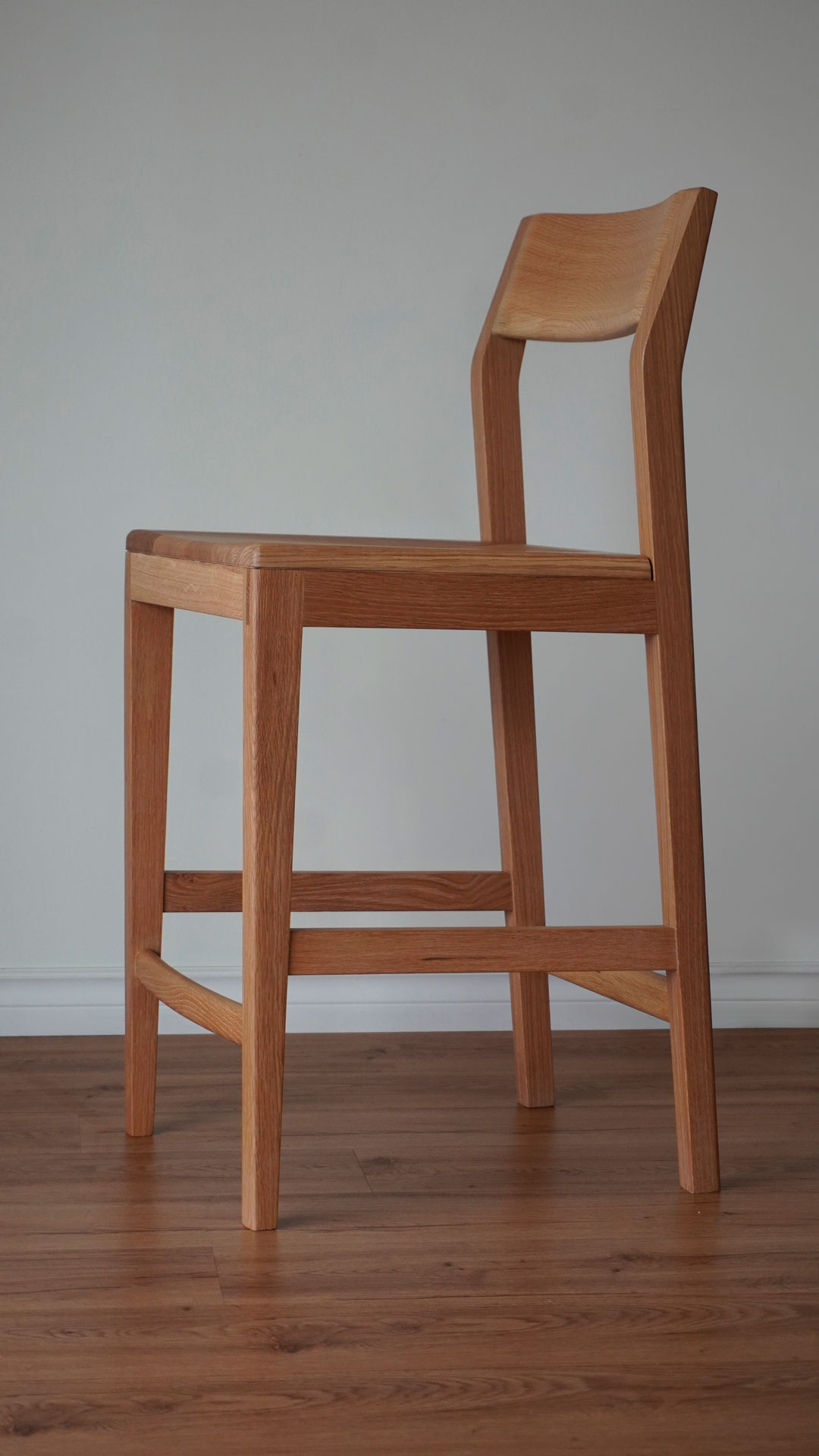 DSC00357.2-(1)-web Tall counter chair made of wood and finished with hard wax Oil